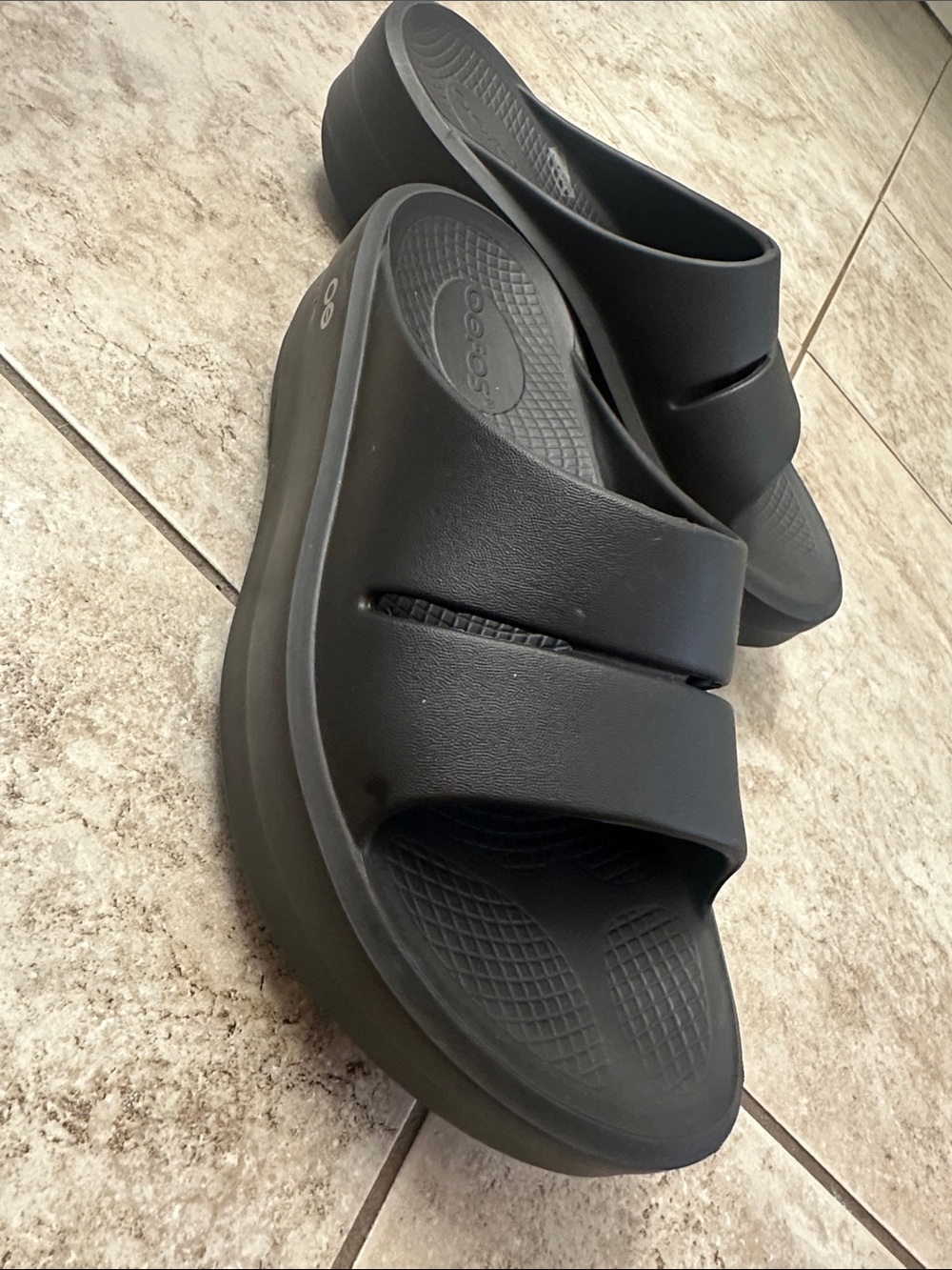 OOFOS Black Platform Slide Sandals